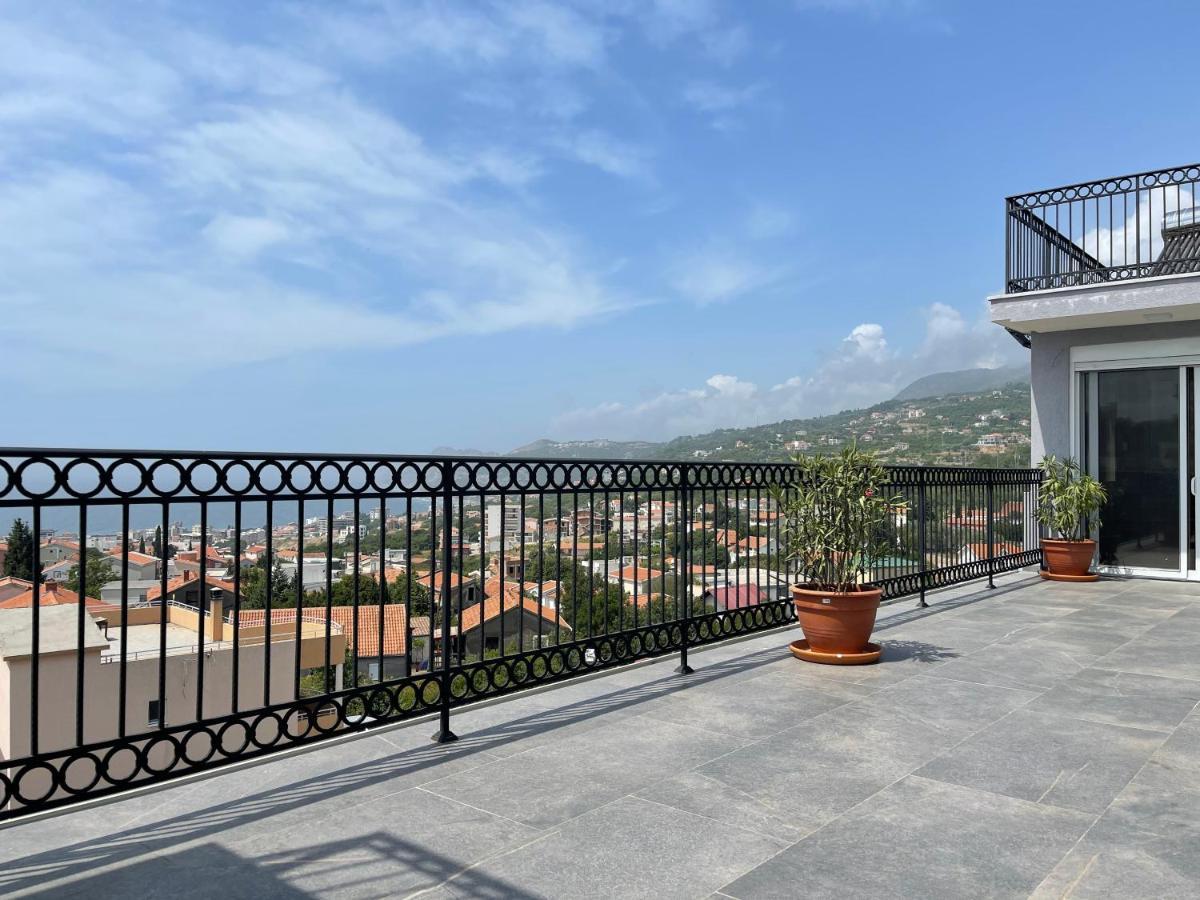 Villa Roki Ravanj Luaran gambar