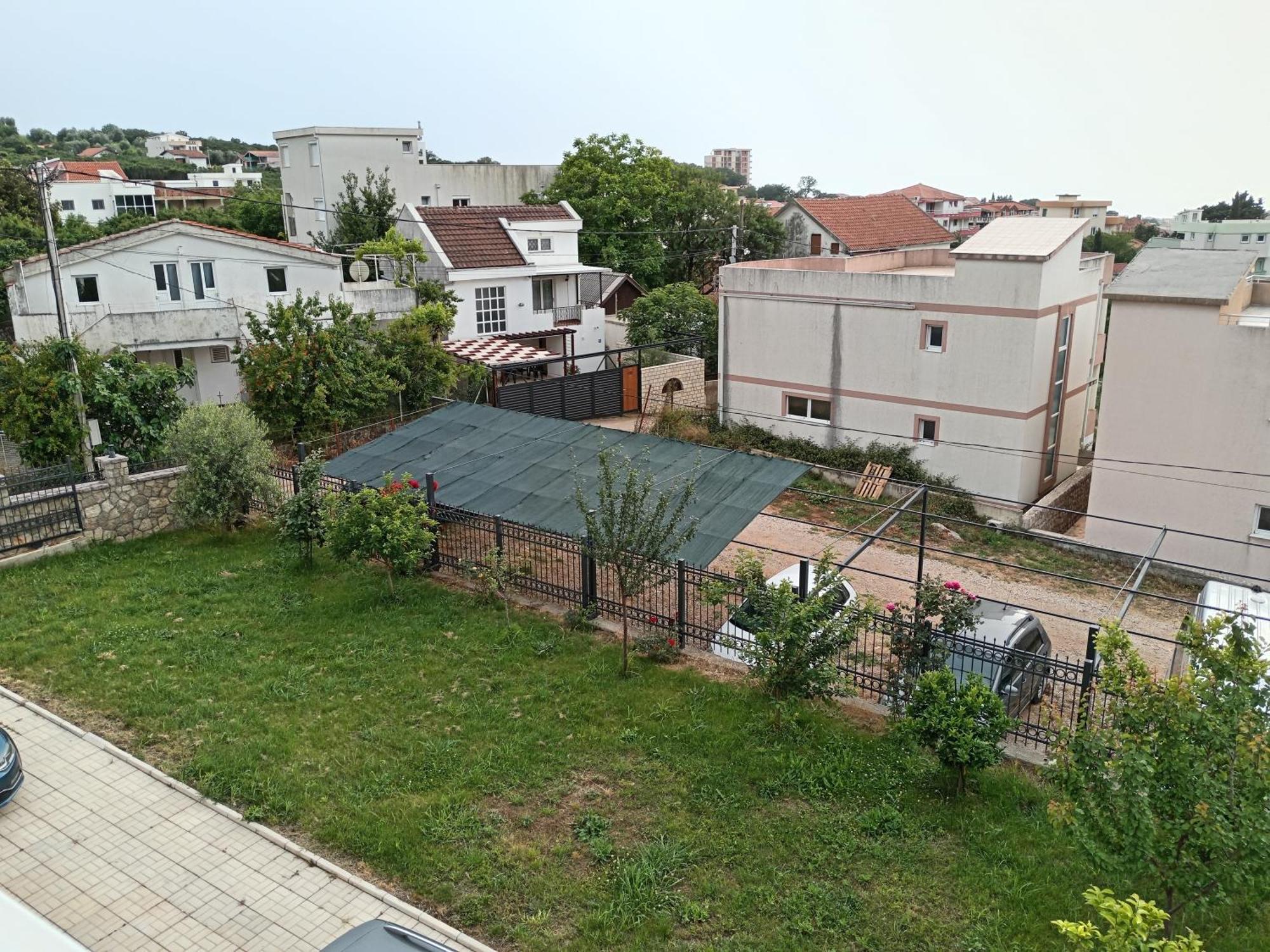 Villa Roki Ravanj Luaran gambar